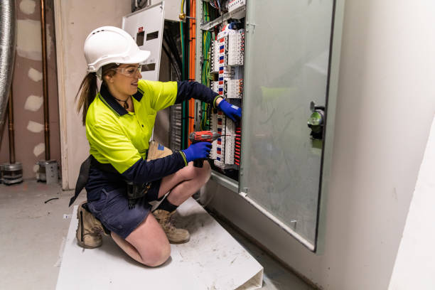 Best Electrical Outlet Repair  in Chatsworth, IL